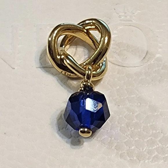 Pandora Moments September Birthstone Faceted Blue Eternity Circle Dangle Charm - Picture 2 of 6